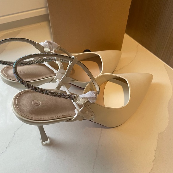 SIZE 10 ZBY WOMENS‎ RHINESTONE WEDDING HEELS - Picture 4 of 9